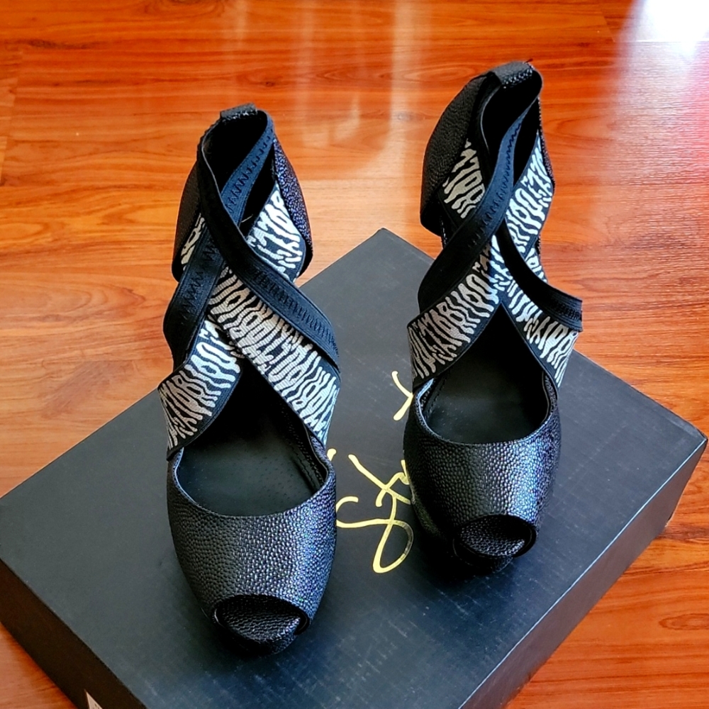 Colin Stuart Heels new